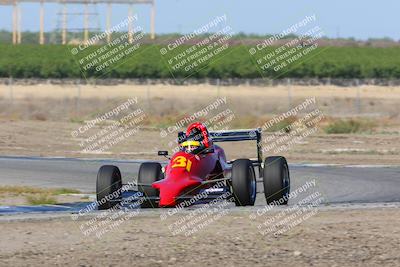 media/Apr-30-2022-CalClub SCCA (Sat) [[98b58ad398]]/Group 6/Race (Outside Grapevine)/